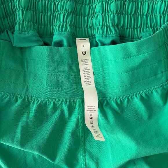 Lululemon Hotty Hot Shorts - Picture 3 of 3